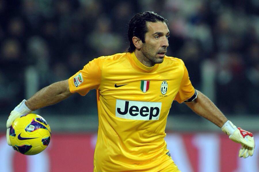 毫无还手之 毫无还手之