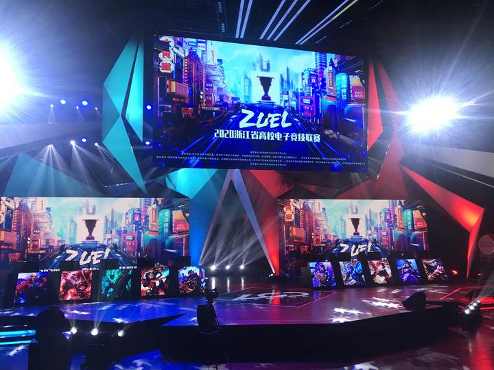 段才勉强追 段才勉强追