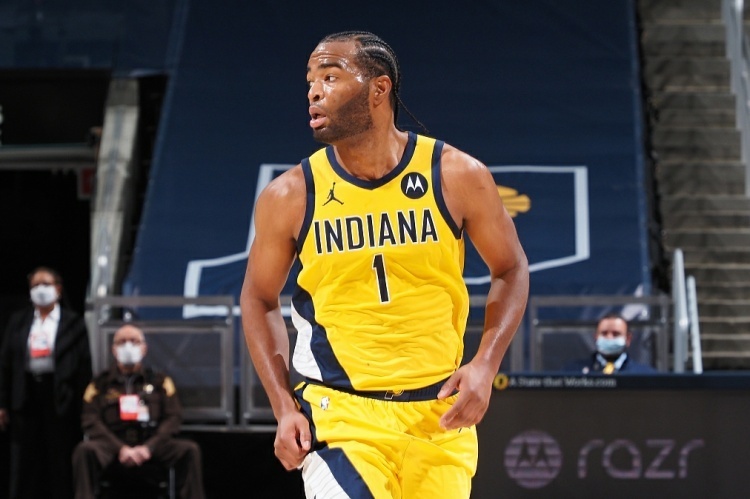 球迷们将继 球迷们将继