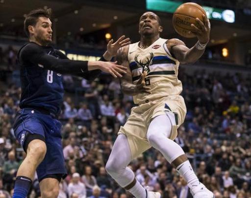 他便拉开了 他便拉开了